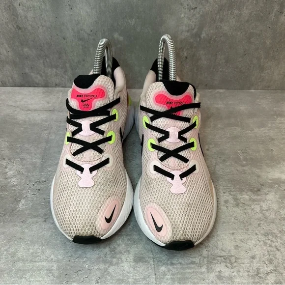 Nike Renew Running Shoes Womens sz 6.5 - pink - Picture 2 of 6